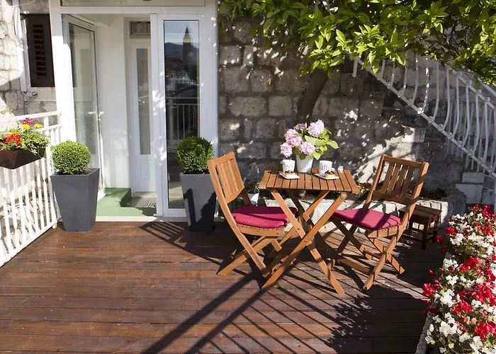 Studio Apartment Malo More